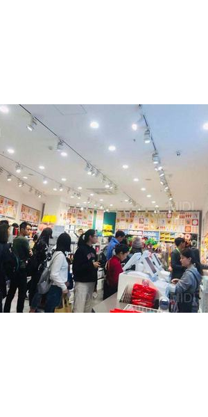 无人直播加盟开启财富新路径，低门槛高回报等你加入